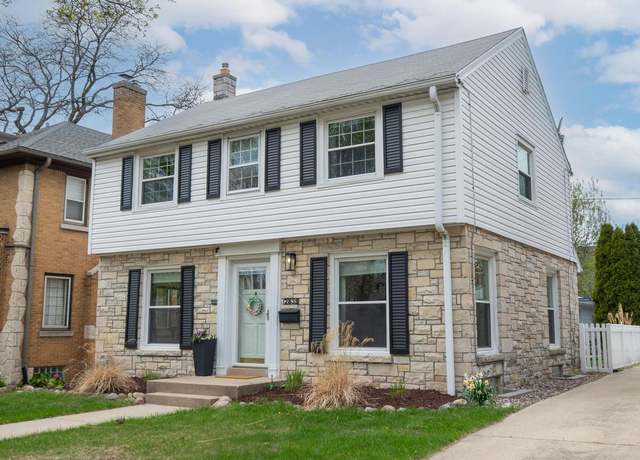 Property at 2835 N Hartung Ave, Milwaukee, WI 53210, 3 beds, 1.5 baths