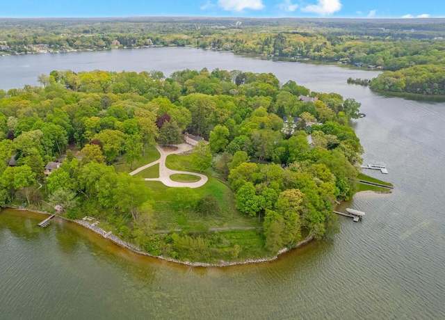 Property at 4545 N Hewitts Point Rd, Oconomowoc, WI 53066