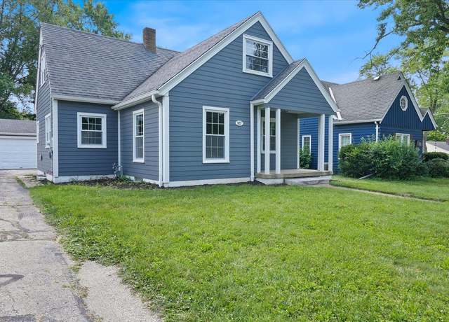 Property at 921 Michigan Ave, Waukesha, WI 53188, 4 beds, 2 baths