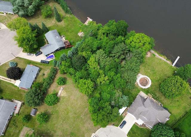Property at 78 Shore Dr, Clintonville, WI 54929