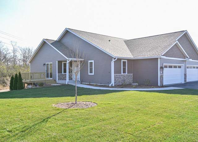 Property at 312 N Trailview Cir #25, Waterford, WI 53185, 2 beds, 2 baths