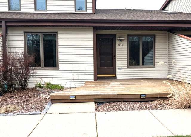 Property at 3745 Cheyenne Ct, Racine, WI 53404, 2 beds, 2.5 baths