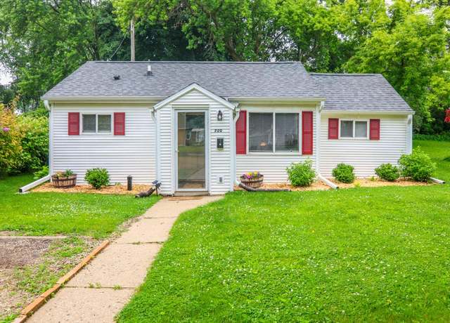 Property at 720 De Clark St, Beaver Dam, WI 53916, 1 bed, 1 bath