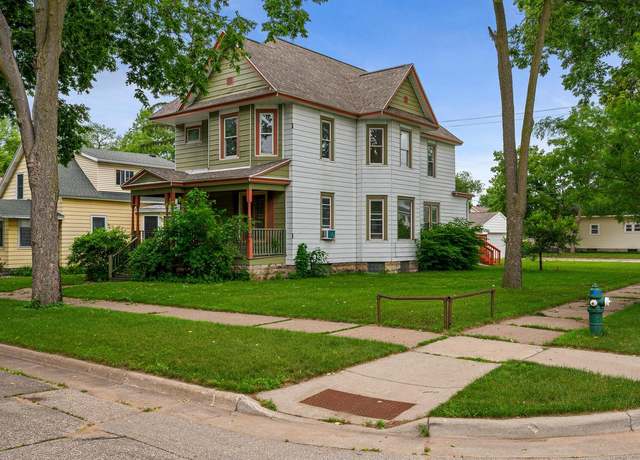 Property at 1902-1904 Kane St, La Crosse, WI 54603, 6 beds, 2 baths