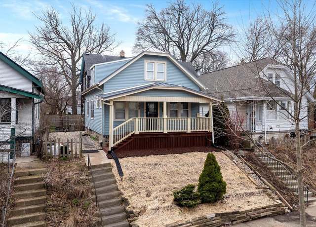 Property at 1709 E Newport Ave, Milwaukee, WI 53211, 3 beds, 2 baths