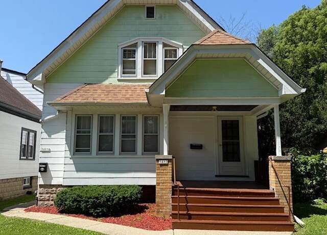 Property at 5457 N 39th St, Milwaukee, WI 53209, 4 beds, 2 baths