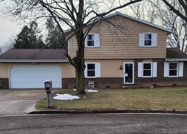 Property at 617 Mohawk Cir, Horicon, WI 53032, 3 beds, 1.5 baths