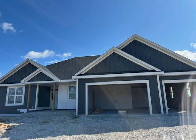 Property at 9800 N Migratory Ct, Mequon, WI 53097, 3 beds, 2.5 baths