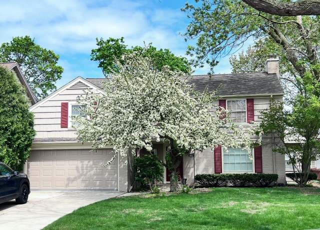 Property at 6344 N Berkeley Blvd, Whitefish Bay, WI 53217, 4 beds, 3.5 baths