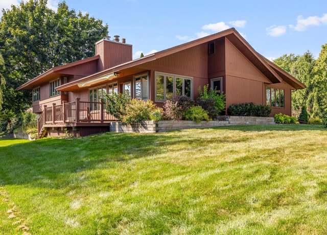 Property at 817 Linden Rd, Kohler, WI 53044, 3 beds, 3 baths