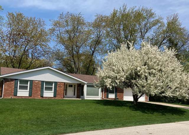 Property at 2510 W Rochelle Ave, Glendale, WI 53209, 3 beds, 2 baths