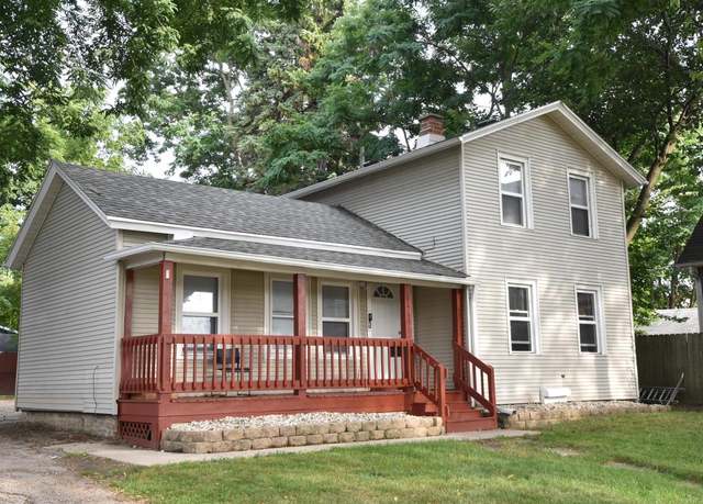 Property at 6411 Sheridan Rd, Kenosha, WI 53143, 3 beds, 1.5 baths