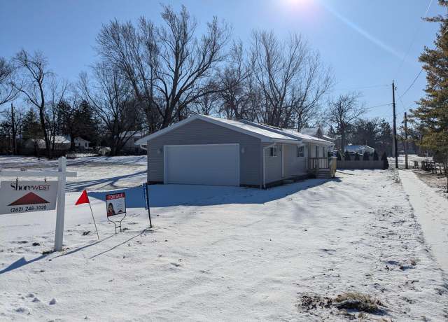 Property at 26833 106th St, Trevor, WI 53179, 3 beds, 2 baths