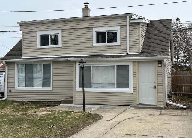 Property at 6082 N 36th St, Milwaukee, WI 53209, 3 beds, 1 bath