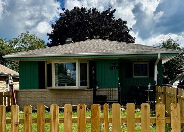 Property at 1251 Virginia St, Racine, WI 53405, 3 beds, 1.5 baths
