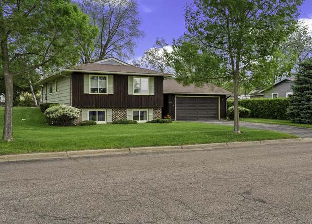 Property at 916 St Anne St, Sparta, WI 54656, 3 beds, 2 baths
