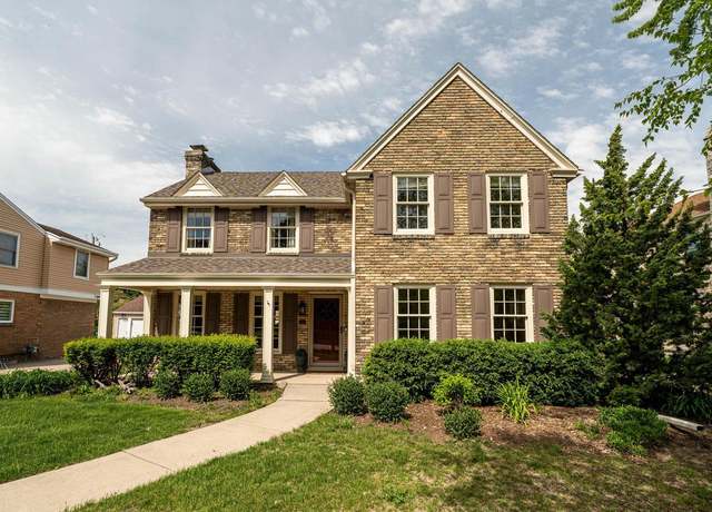 Property at 653 N 75th St, Wauwatosa, WI 53213, 3 beds, 2.5 baths