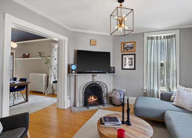 Property at 3146 S Kinnickinnic Ave, Milwaukee, WI 53207, 4 beds, 1.5 baths