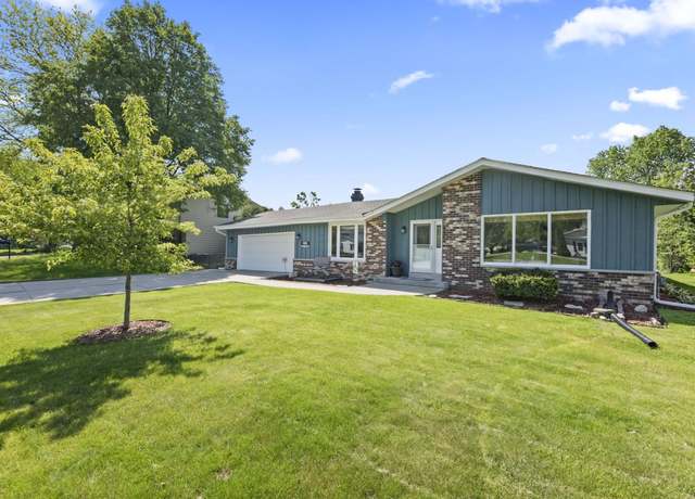 Property at N101W16063 Santa Fe Dr, Germantown, WI 53022, 3 beds, 2 baths