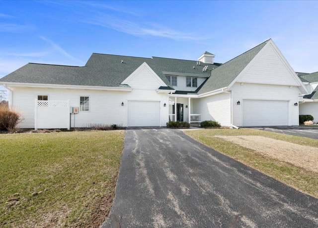 Property at 516 Otto Way, Elkhart Lake, WI 53020, 2 beds, 3.5 baths