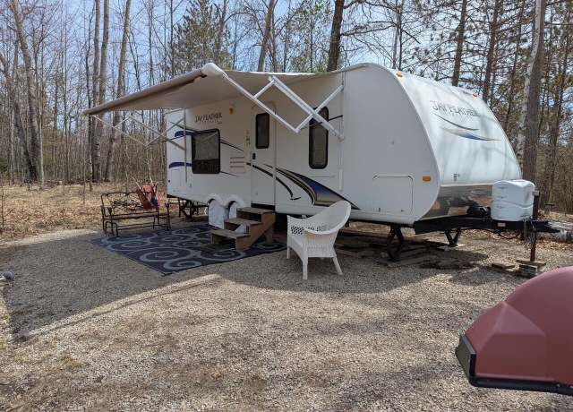 Property at W13920 Tachick Ln, Silver Cliff, WI 54104