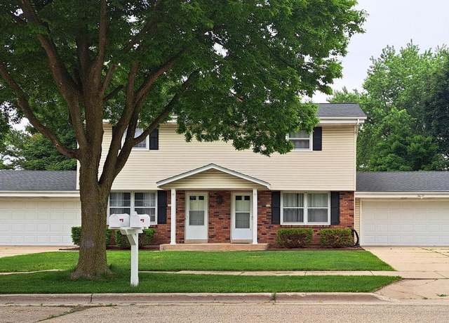 Property at 752 Imperial Ct #754, West Bend, WI 53095, 6 beds, 3 baths