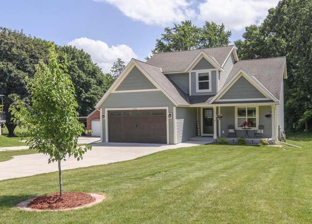 Property at 2335 Macarthur Rd, Waukesha, WI 53188, 3 beds, 2.5 baths
