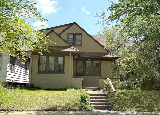 Property at 4572 N 38th St Unit 4572A, Milwaukee, WI 53209, 4 beds, 2 baths