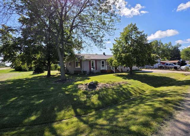 Property at 6001 236th Ave #6003, Salem, WI 53168, 6 beds, 3 baths