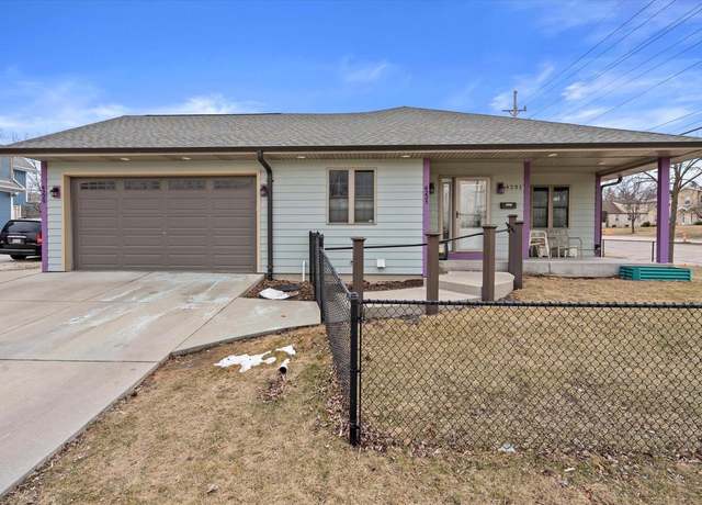 Property at 4229 W Howard Ave #4231, Milwaukee, WI 53221, 4 beds, 2.5 baths