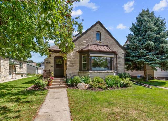 Property at 1662 S 53rd St, West Milwaukee, WI 53214, 4 beds, 1.5 baths