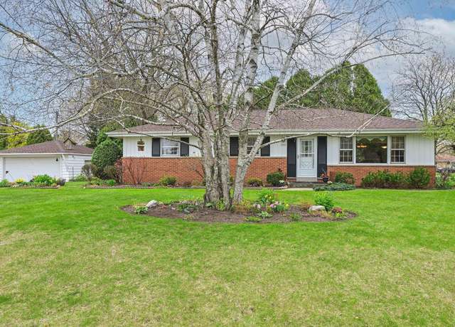 Property at 6453 W Darnel Ave, Brown Deer, WI 53223, 3 beds, 1.5 baths