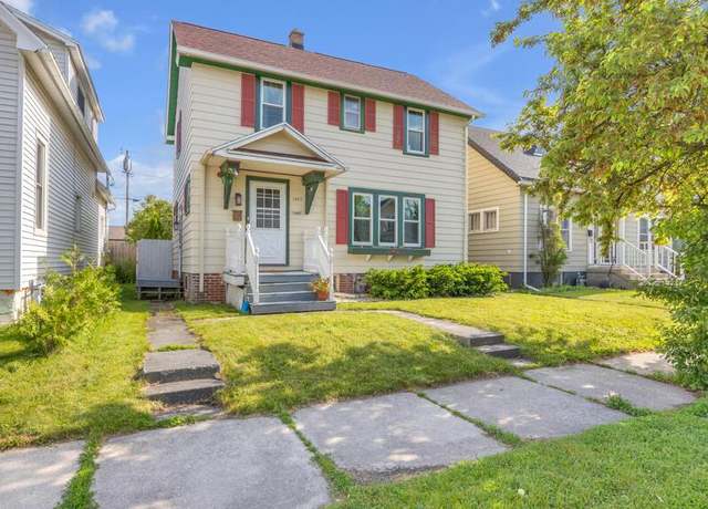 Property at 1345 Annie Ct, Sheboygan, WI 53083, 3 beds, 1 bath