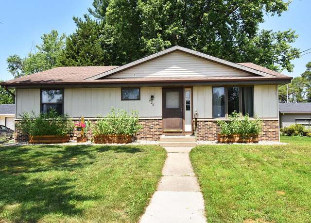 Property at 728 E Main St, Whitewater, WI 53190, 2 beds, 2 baths
