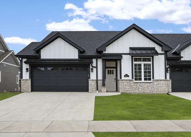 Property at 4673 98th St, Pleasant Prairie, WI 53158, 3 beds, 3 baths
