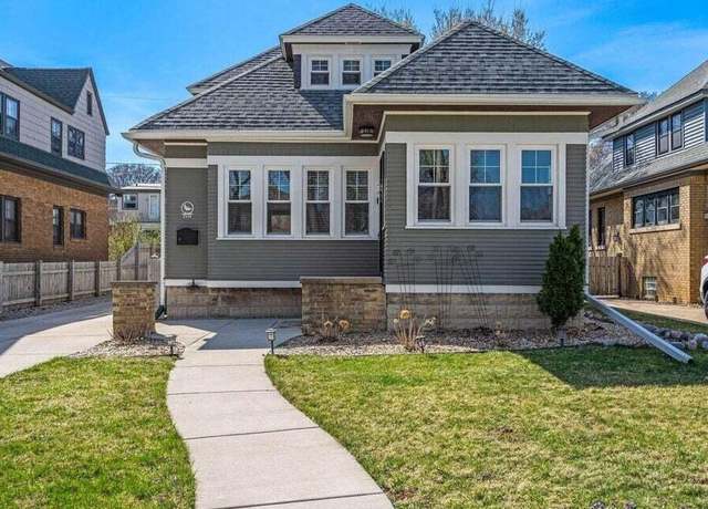 Property at 2539 N 72nd St, Wauwatosa, WI 53213, 3 beds, 2 baths