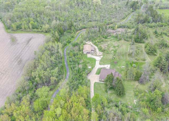 Property at N124W13900 Lovers Ln, Germantown, WI 53022, 7 beds, 3.5 baths