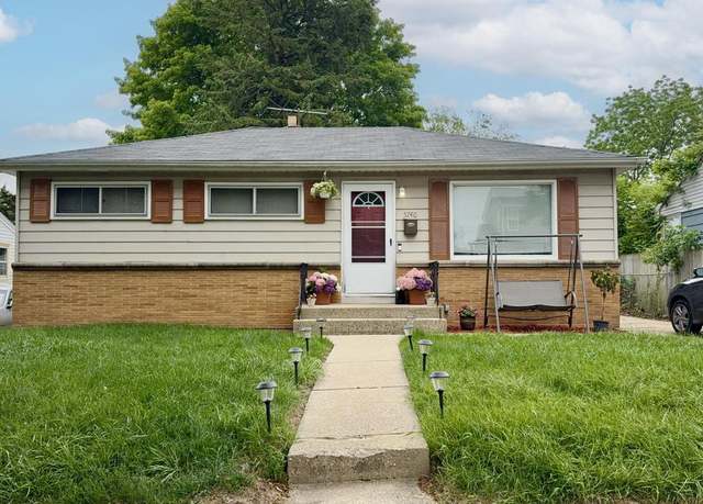 Property at 5740 N 72nd St, Milwaukee, WI 53209, 3 beds, 1 bath