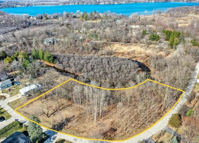 Property at Lt1A Lalumiere Rd Unit 1B South, Oconomowoc, WI 53066