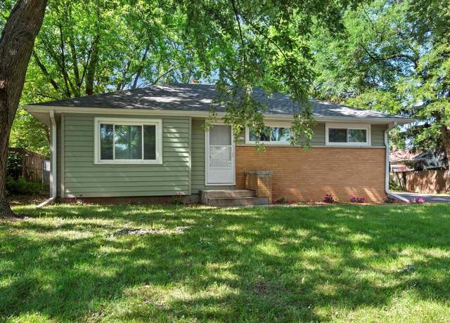 Property at 5222 W Hemlock Rd, Milwaukee, WI 53223, 3 beds, 1.5 baths