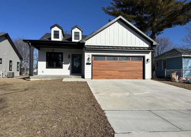Property at 716 Messmer St, Fort Atkinson, WI 53538, 3 beds, 2.5 baths