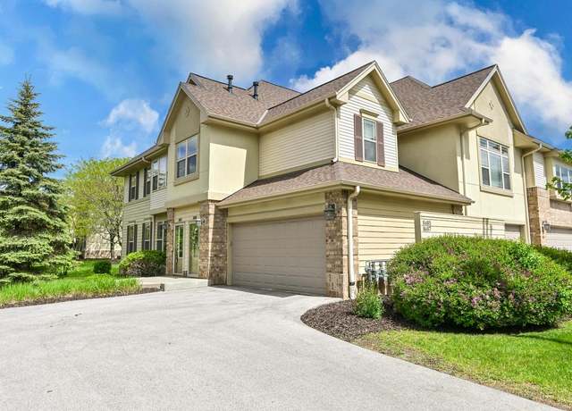 Property at 8687 S Deerwood Ln, Franklin, WI 53132, 2 beds, 2 baths