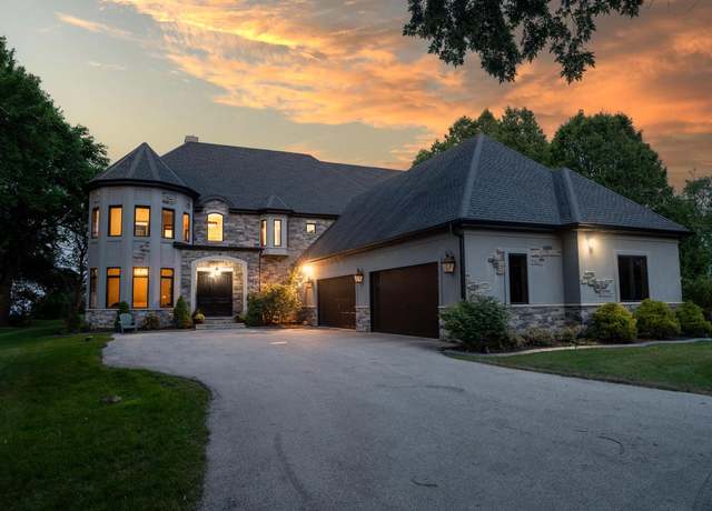 Property at 12420 N Lake Shore Dr, Mequon, WI 53092, 5 beds, 6.5 baths