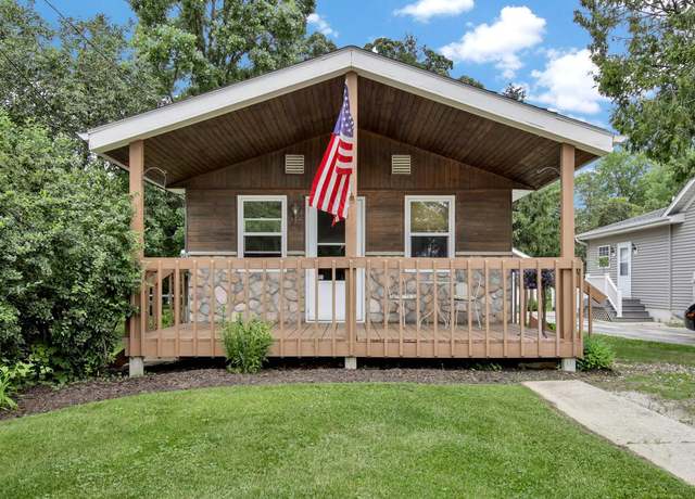 Property at N76W31328 County Road Vv, Hartland, WI 53029, 2 beds, 1 bath