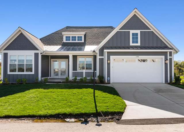 Property at 1727 N River Cir, River Hills, WI 53217, 3 beds, 2.5 baths