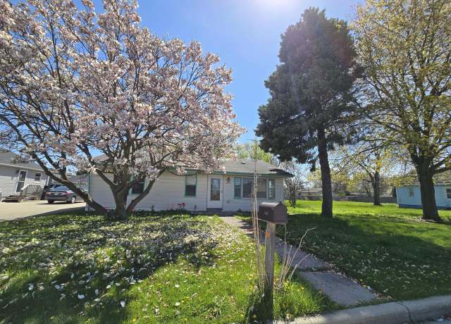 Property at 3019 Phillips Ave, Mount Pleasant, WI 53403, 3 beds, 1 bath