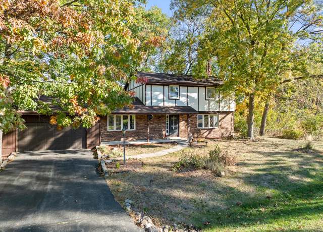 Property at 552 Wiswell Dr, Williams Bay, WI 53191, 4 beds, 1.5 baths
