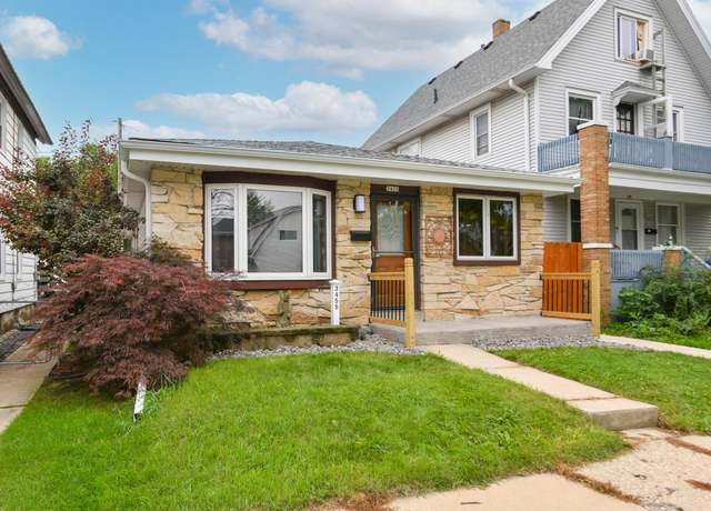 Property at 3455 E Cudahy Ave, Cudahy, WI 53110, 3 beds, 1.5 baths