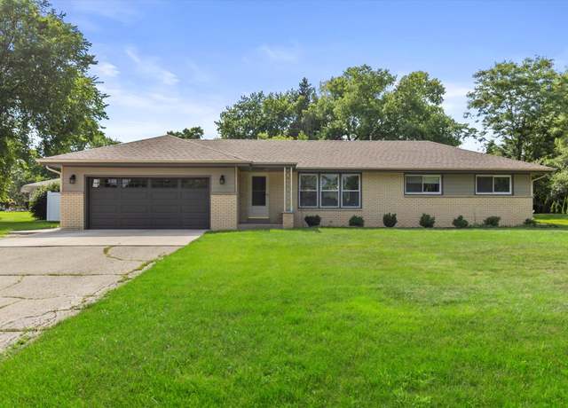 Property at 13030 W Allerton Ave, New Berlin, WI 53151, 3 beds, 1.5 baths