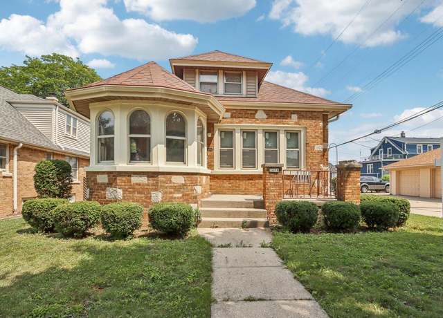 Property at 3058 S 45th St, Milwaukee, WI 53219, 3 beds, 1.5 baths
